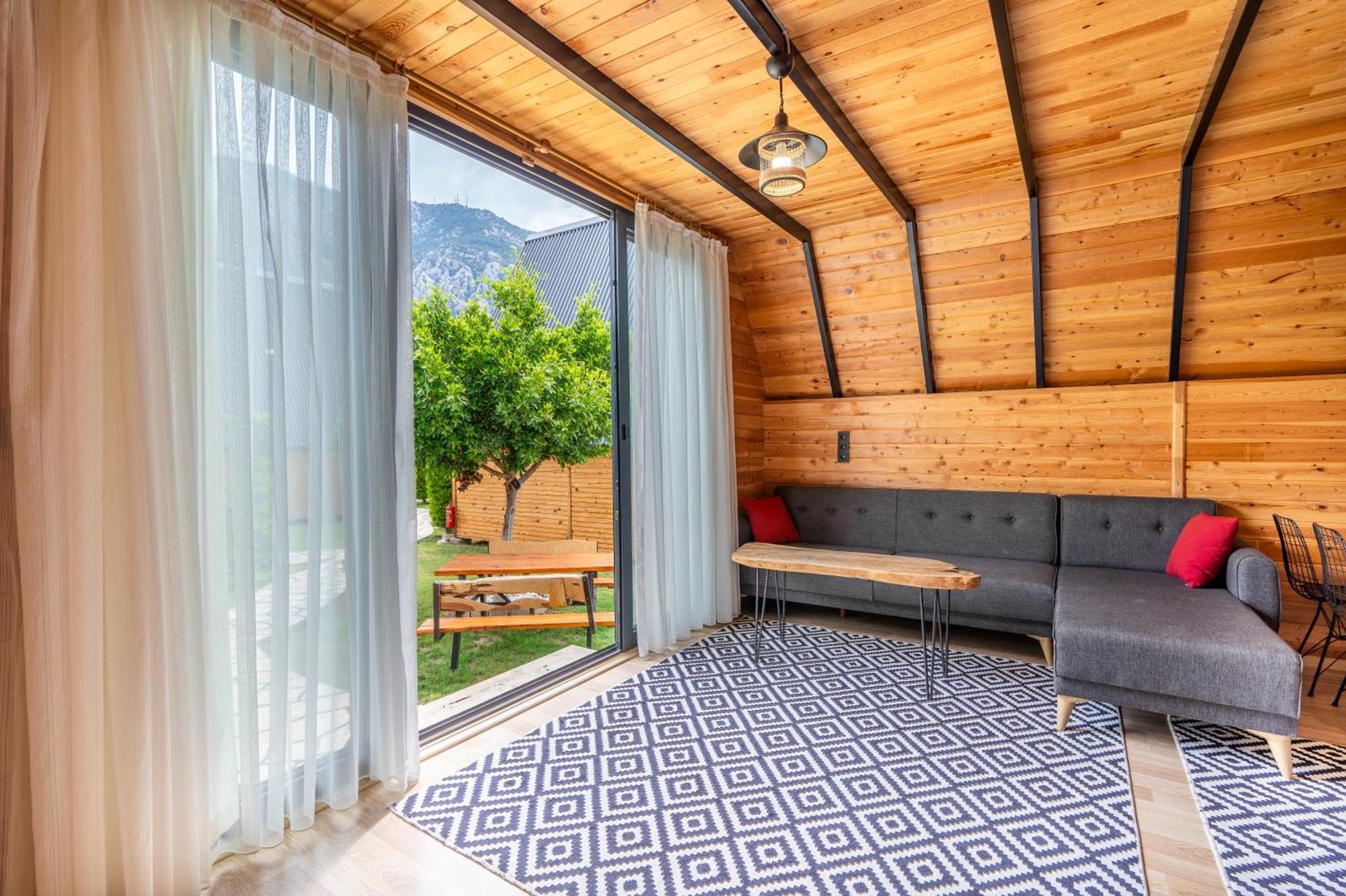 Kumluca Karaoez Sapphire Bungalows מראה חיצוני תמונה