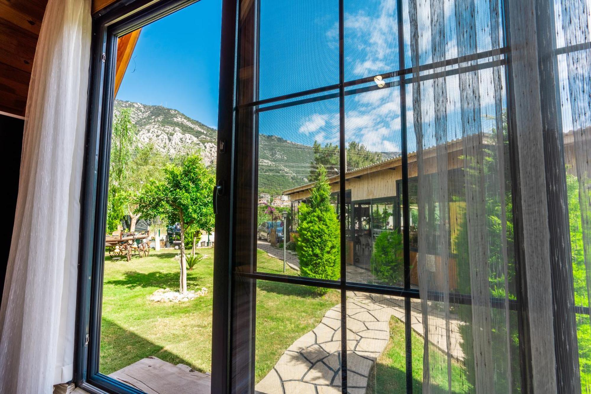 Kumluca Karaoez Sapphire Bungalows מראה חיצוני תמונה